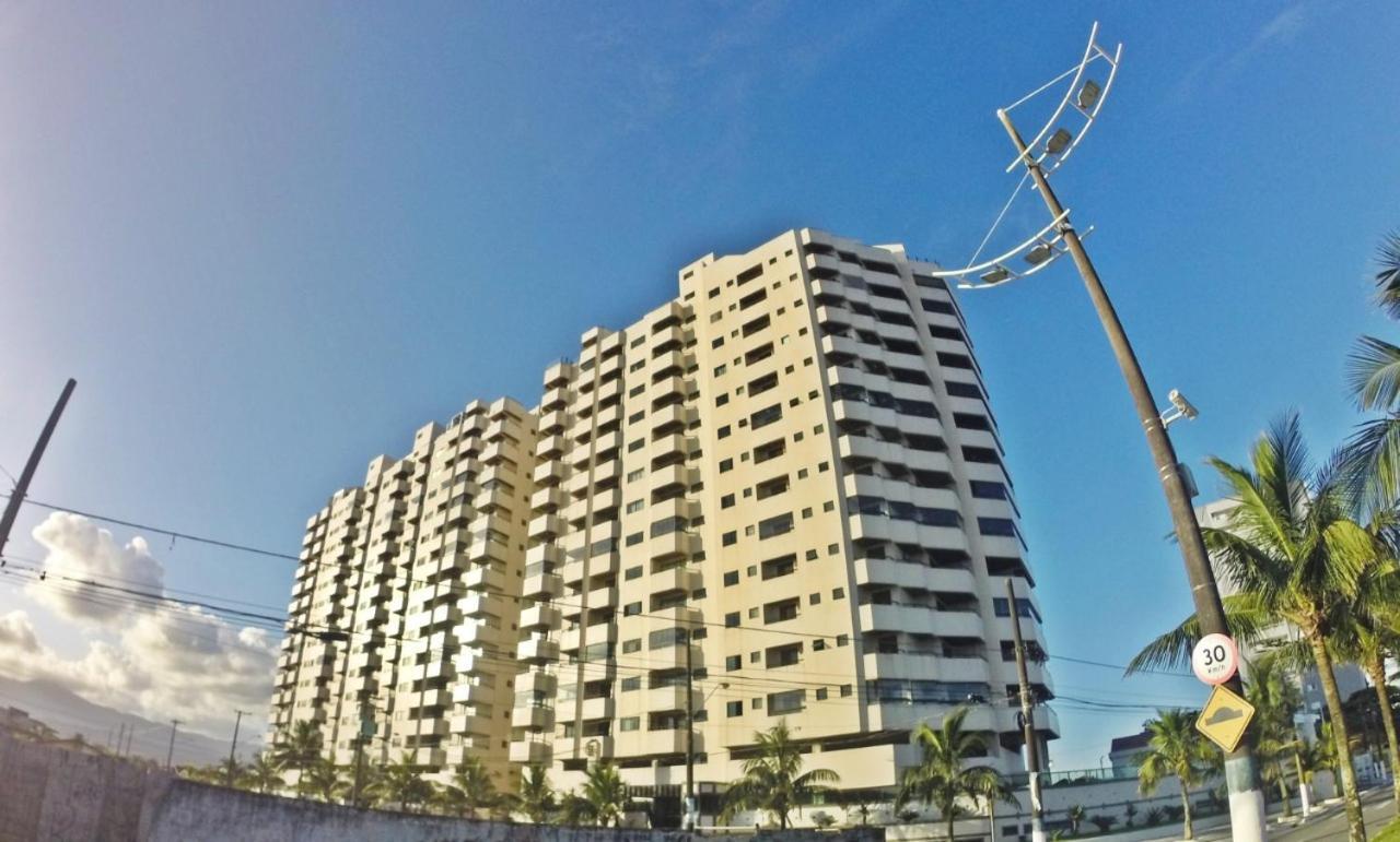 Apartamento para fim de semana e temporada a 50 metros da praia Praia Grande (Santos) Exterior foto